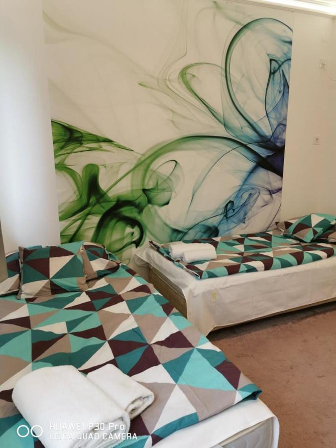 Centrum Panzio Debrecen Bagian luar foto